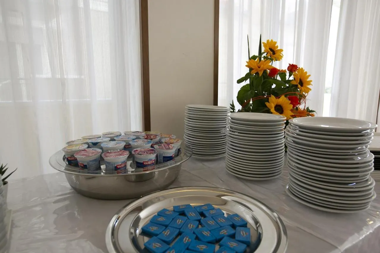 Hotel Ischia Rimini 2*,  Italy